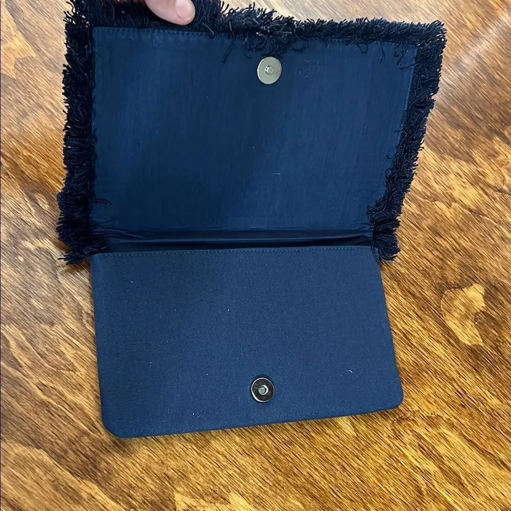 N/A stylish clutch